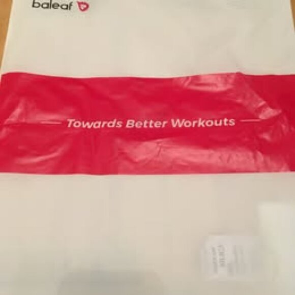 NEW WITH TAGS *** Baleaf Woman's athletic pants SMALL - Picture 4 of 4